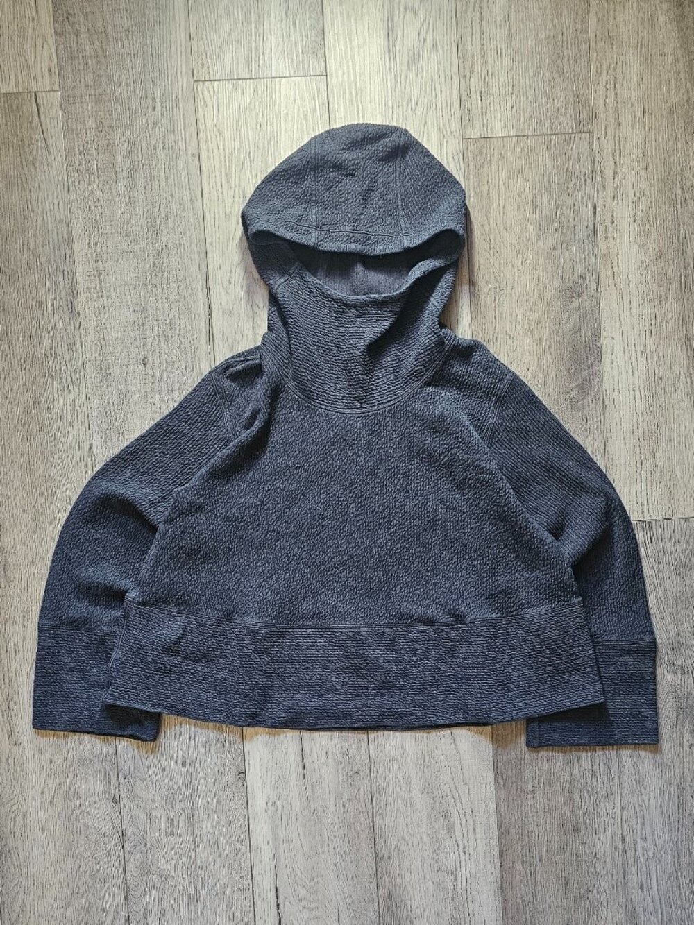 Lululemon Textured High Neck Pullover Hoodie Charcoal Grey Size M/L Cowl Neck